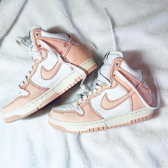🔥 Nike Dunk High 1985 – Arctic Orange / White / Sail 🧡Size: 4.5Y / Women’s 6 - Picture 2 of 11